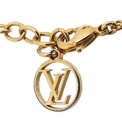 louis vuitton m61084|Products by Louis Vuitton: Essential V Bracelet.